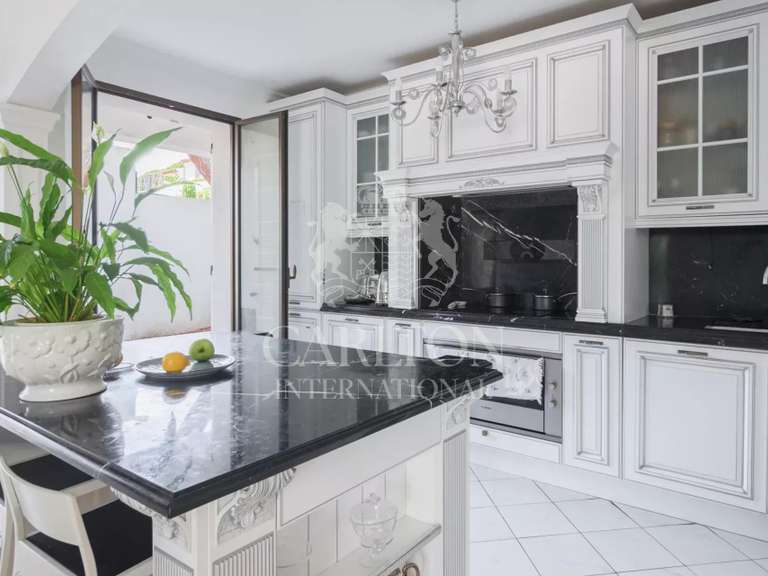 Villa avec Vue sur mer Villeneuve-Loubet - 4 chambres - 161m²