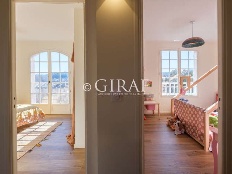 Villa Villeneuve-Loubet - 3 chambres - 90m²