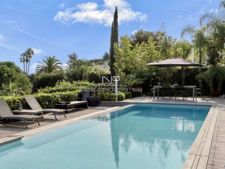 Villa avec Vue sur mer Villeneuve-Loubet - 3 chambres - 266m²