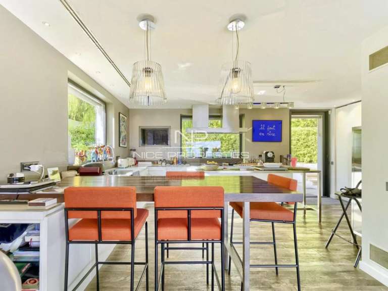 Villa avec Vue sur mer Villeneuve-Loubet - 3 chambres - 266m²