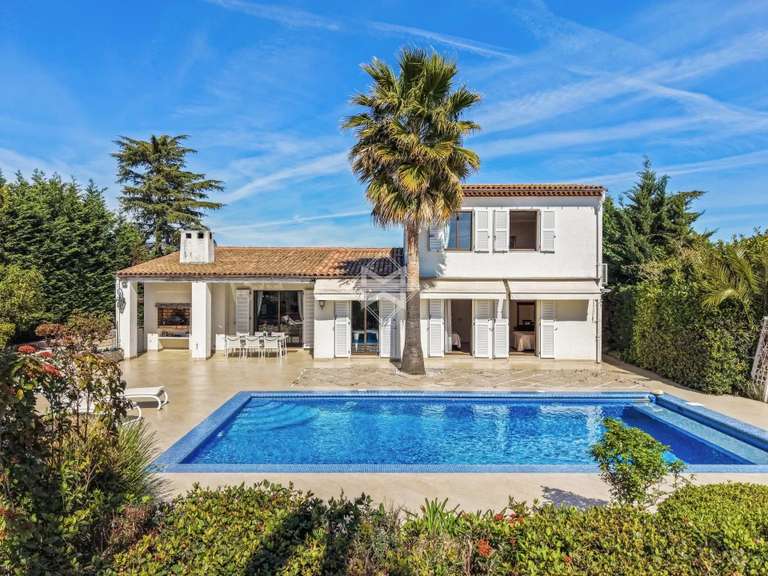 Villa avec Vue sur mer Villeneuve-Loubet - 3 chambres - 303m²