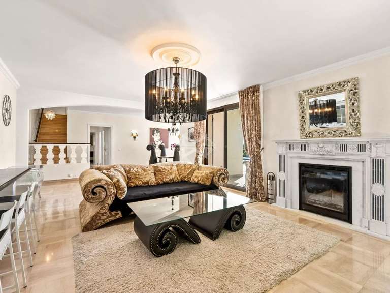 Villa avec Vue sur mer Villeneuve-Loubet - 3 chambres - 303m²