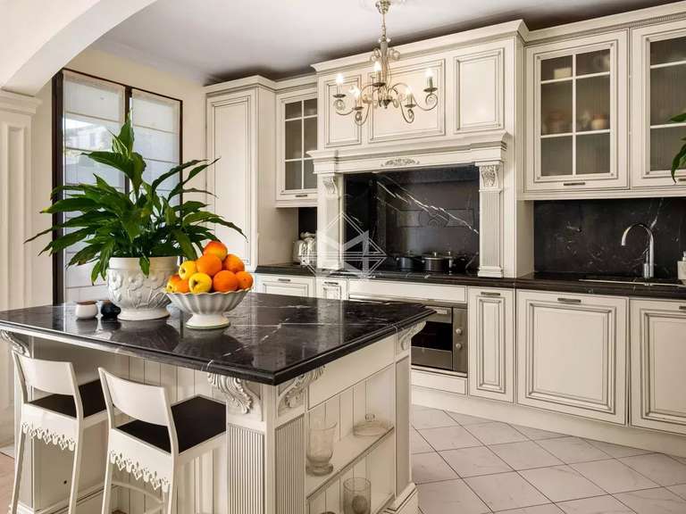 Villa Villeneuve-Loubet - 4 chambres - 170m²