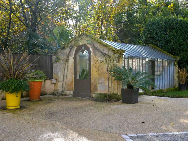 Maison Villeneuve-sur-Lot - 3 chambres - 270m²