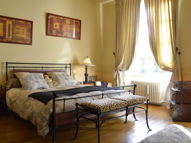 Maison Villeneuve-sur-Lot - 3 chambres - 270m²