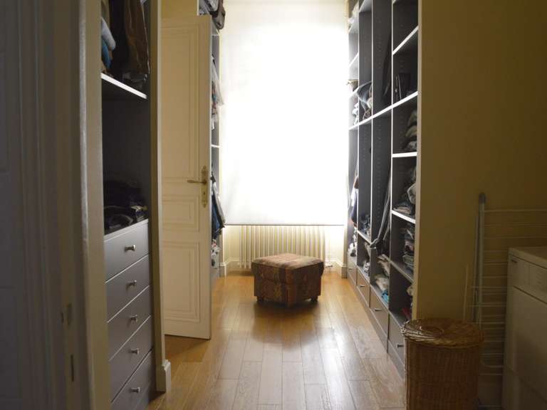 Maison Villeneuve-sur-Lot - 3 chambres - 270m²