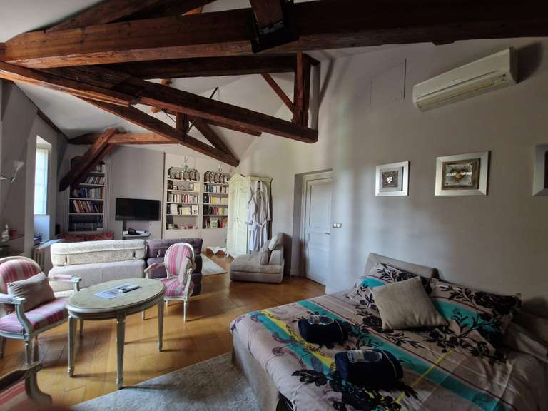 Maison Villeneuve-sur-Lot - 3 chambres - 270m²
