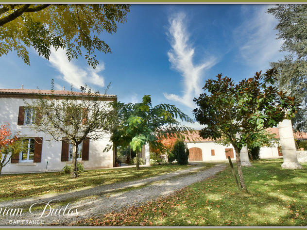 Vente Propriété Villeneuve-sur-Lot - 5 chambres