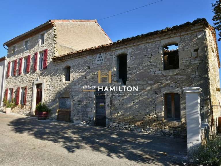 Propriété Villeneuve-sur-Vère - 5 chambres - 207m²