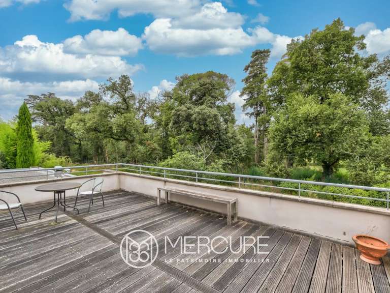 Villa Villeneuve-Tolosane - 4 chambres - 301m²