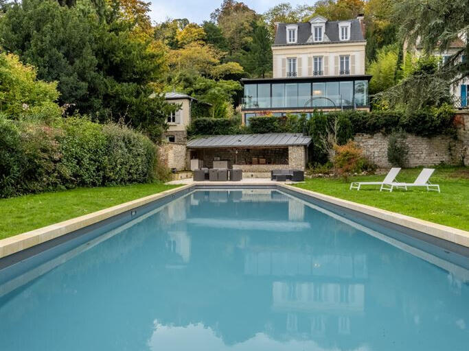 Maison Villennes-sur-Seine - 7 chambres - 468m²