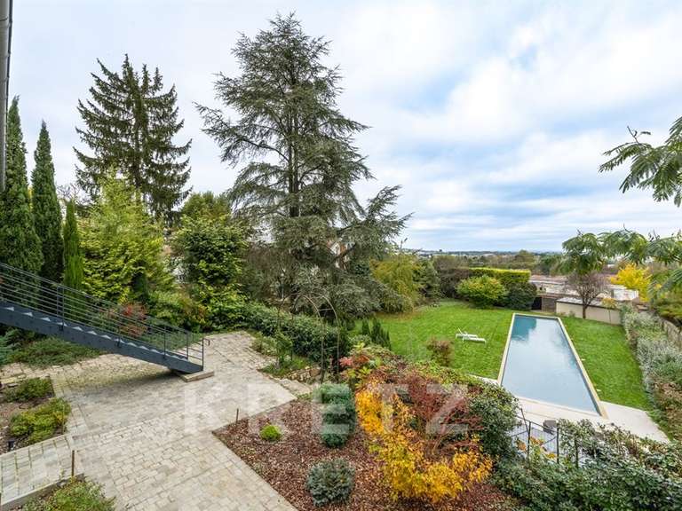 Maison Villennes-sur-Seine - 7 chambres - 468m²