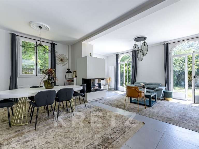 Maison Villennes-sur-Seine - 5 chambres - 177m²