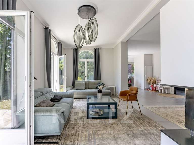 Maison Villennes-sur-Seine - 5 chambres - 177m²
