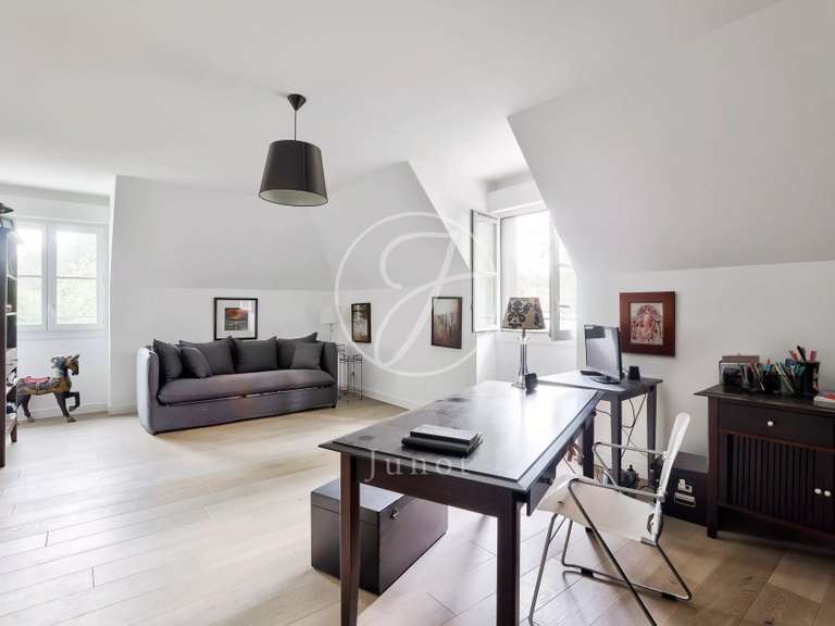 Maison Villennes-sur-Seine - 2 chambres - 148m²