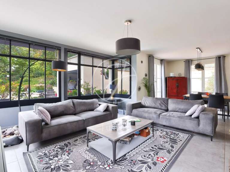 Maison Villennes-sur-Seine - 2 chambres - 148m²