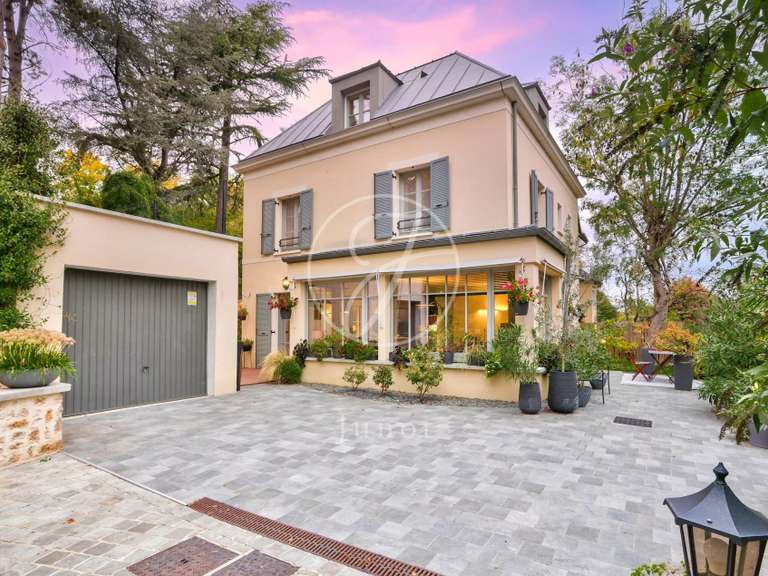 Maison Villennes-sur-Seine - 2 chambres - 148m²