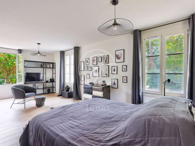 Maison Villennes-sur-Seine - 2 chambres - 148m²