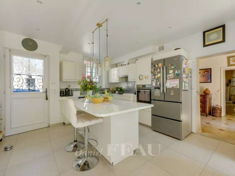 Maison Villennes-sur-Seine - 5 chambres - 227m²