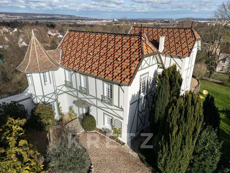 Maison Villennes-sur-Seine - 5 chambres - 236m²