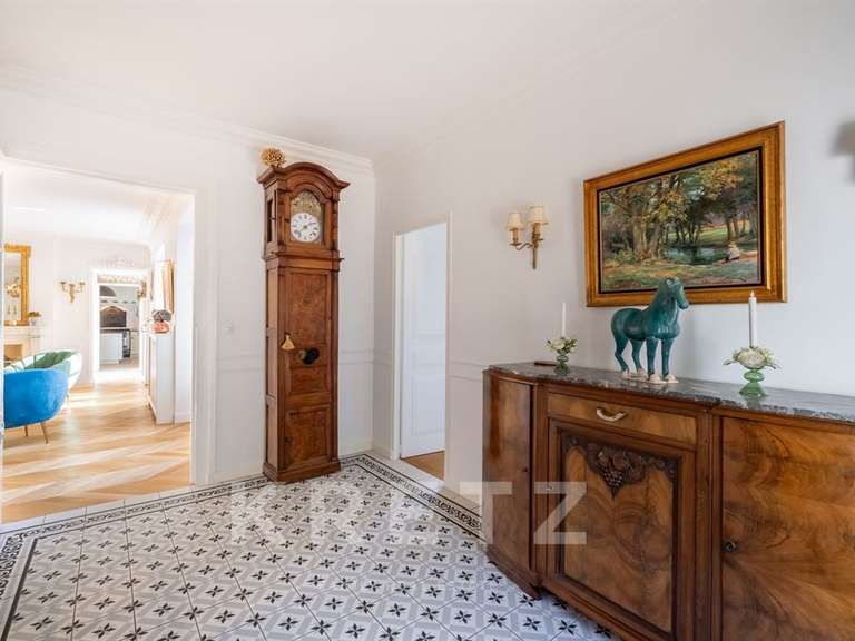 House Villennes-sur-Seine - 5 bedrooms - 236m²