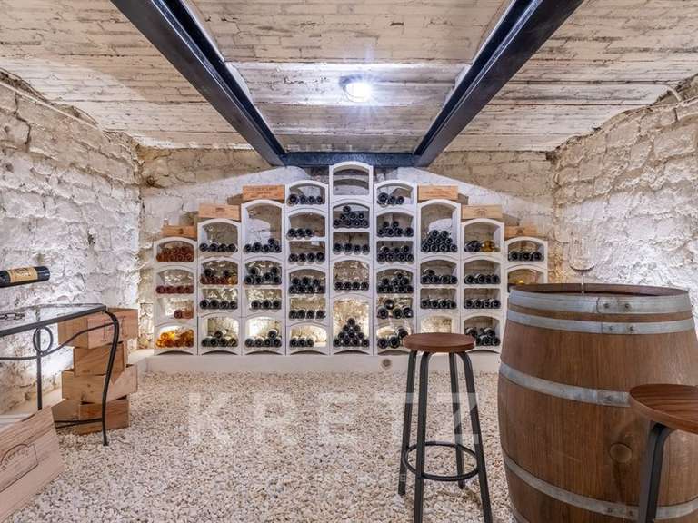 House Villennes-sur-Seine - 5 bedrooms - 236m²