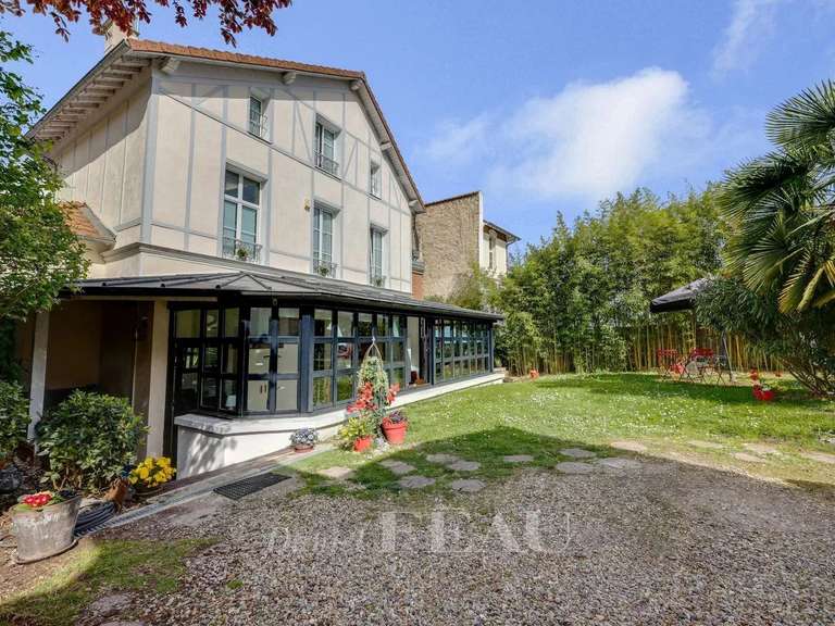 Maison Villennes-sur-Seine - 3 chambres - 216m²