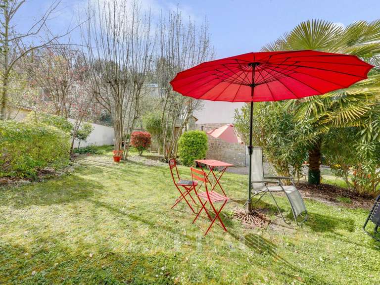 Maison Villennes-sur-Seine - 3 chambres - 216m²