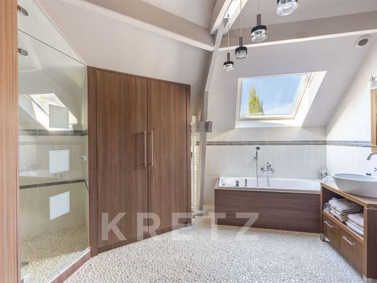 Maison Villennes-sur-Seine - 3 chambres - 208m²