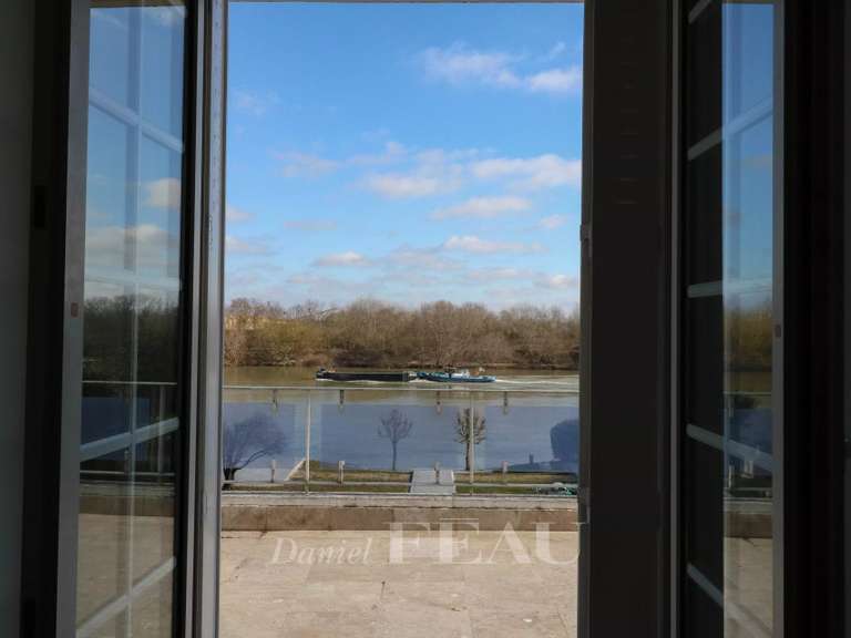 House Villennes-sur-Seine - 3 bedrooms - 209m²