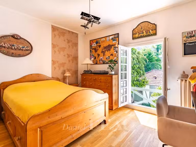 Maison Villennes-sur-Seine - 256m²
