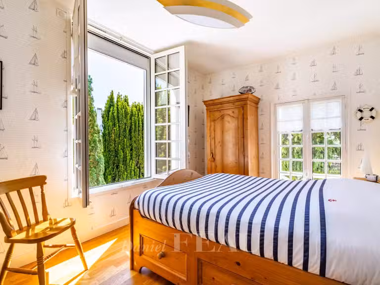 Maison Villennes-sur-Seine - 256m²