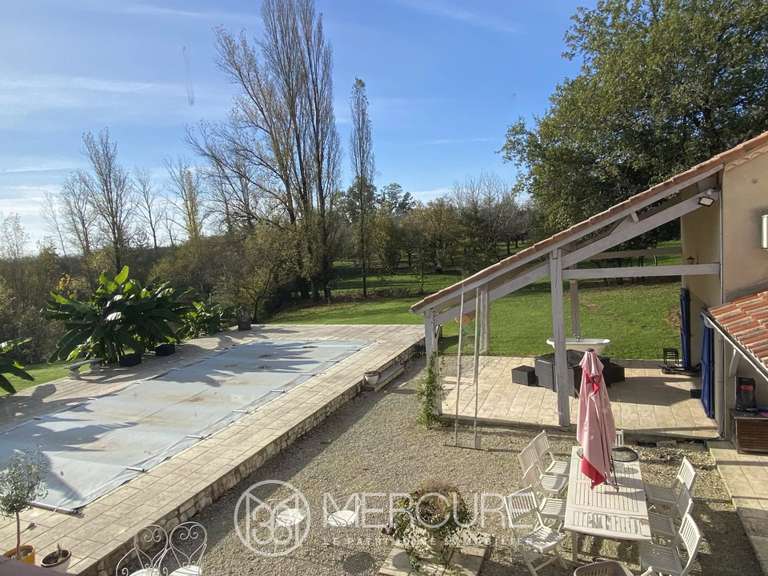 Propriété Villeréal - 7 chambres - 1260m²