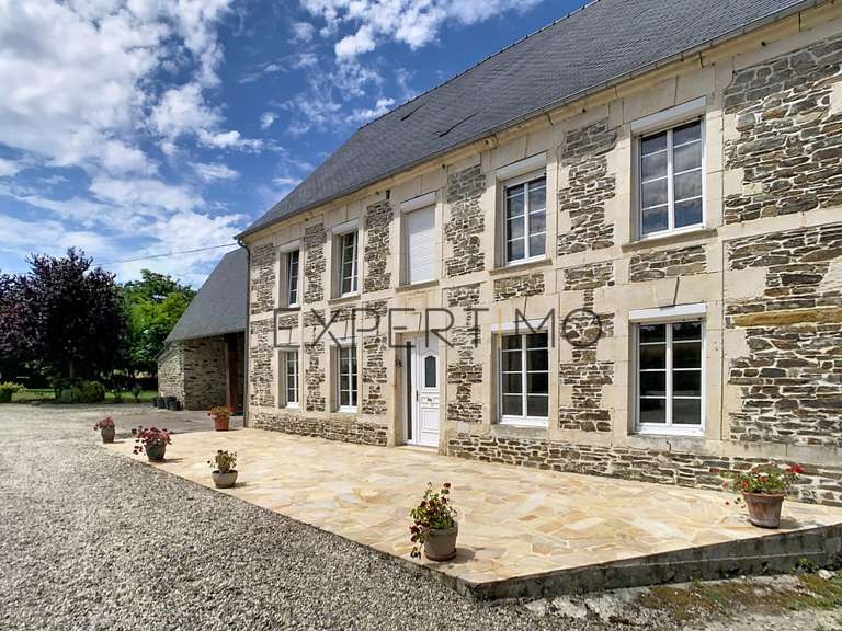Maison Villers-Bocage - 4 chambres - 160m²