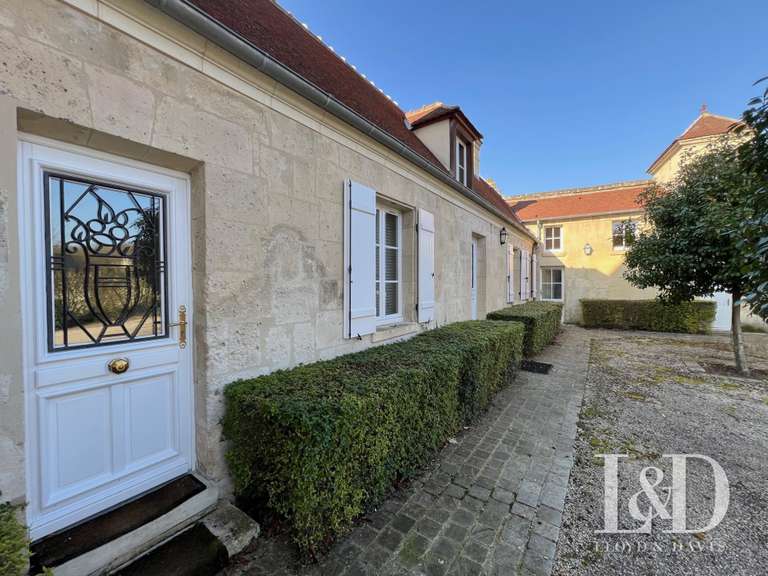 Maison Villers-Cotterêts - 710m²