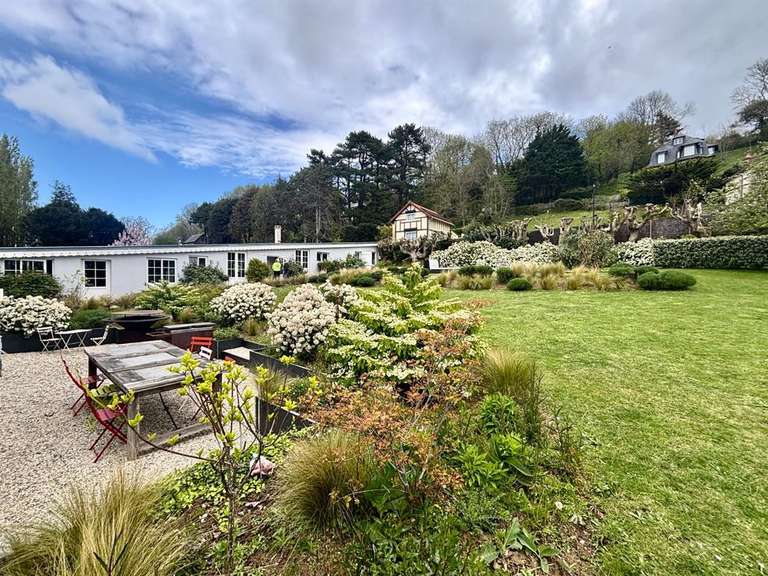 Maison Villerville - 4 chambres - 168m²