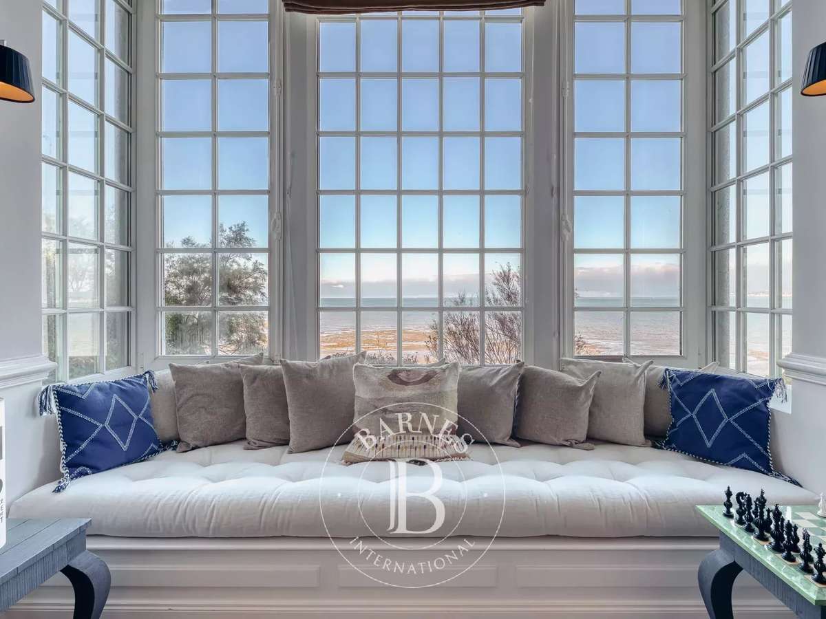 Property Villerville