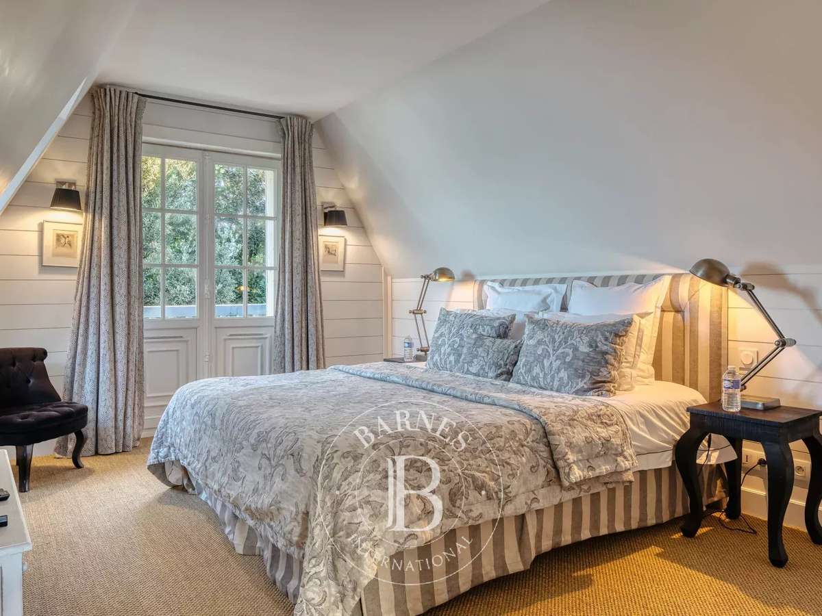 Property Villerville