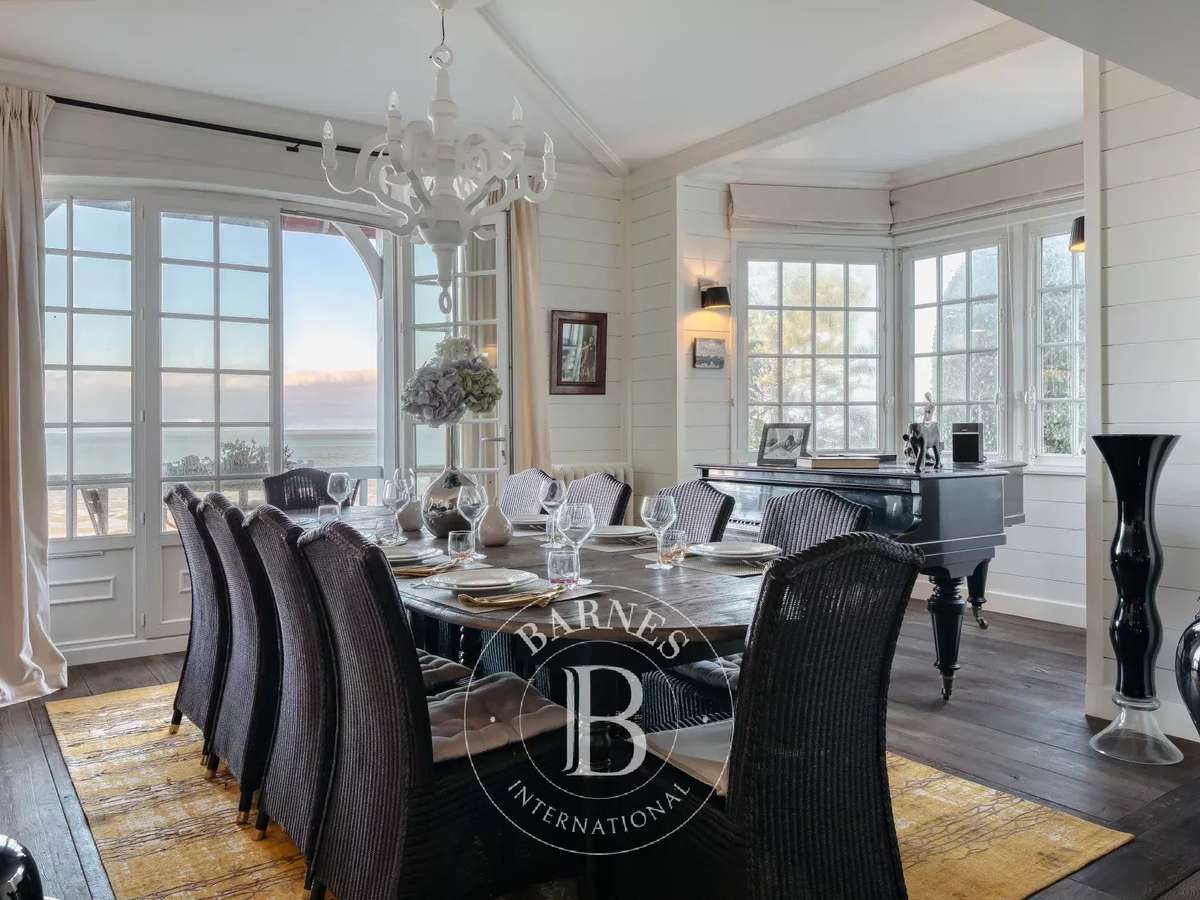 Property Villerville