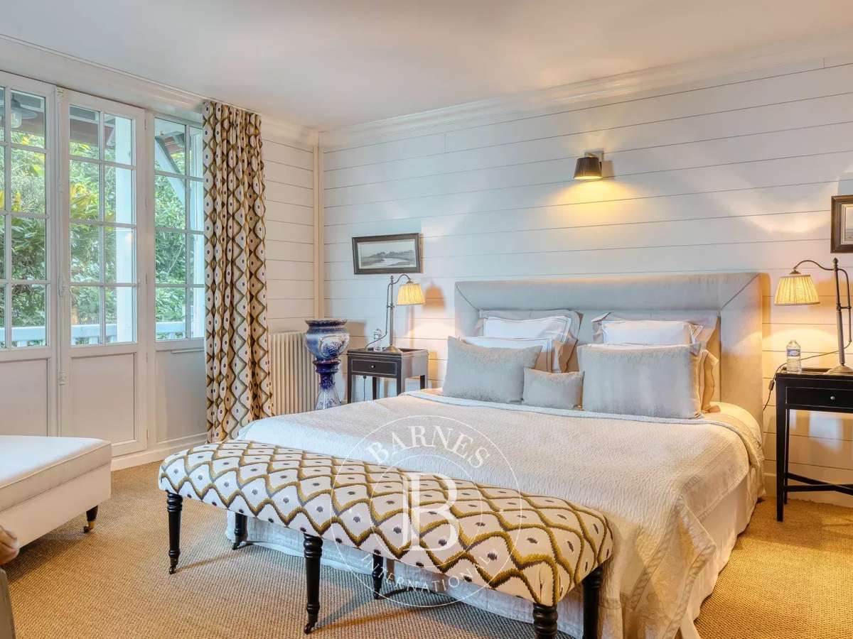 Property Villerville