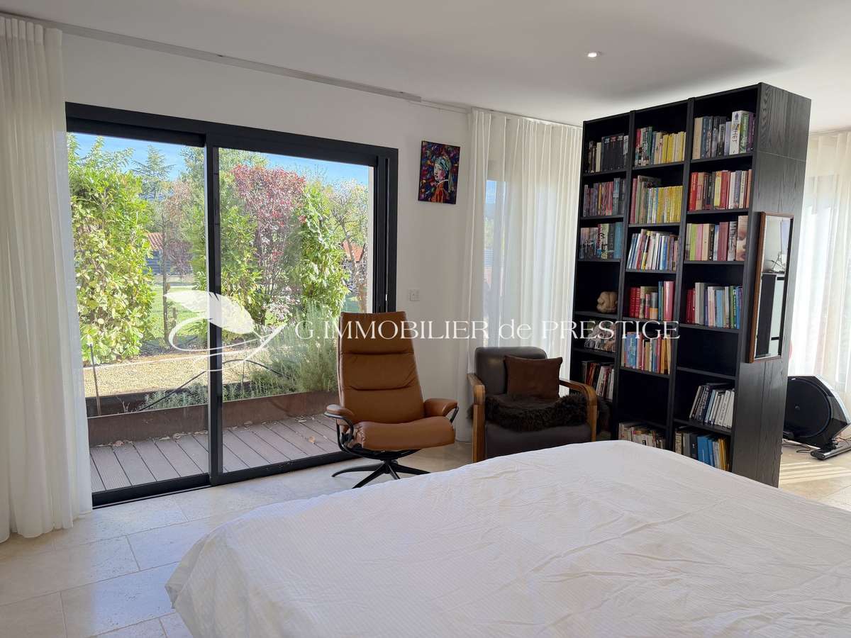 Apartment Villes-sur-Auzon