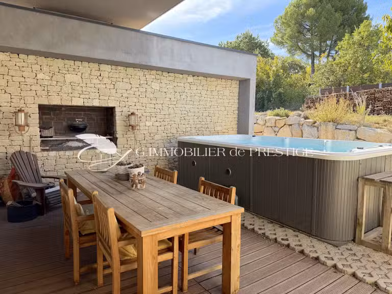 Appartement Villes-sur-Auzon - 2 chambres - 173m²