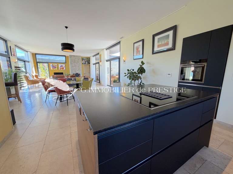 Appartement Villes-sur-Auzon - 2 chambres - 173m²