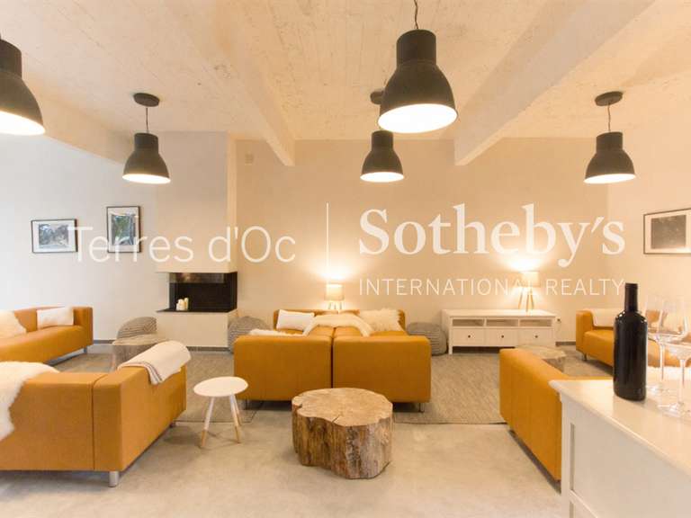 Propriété Villesèque-des-Corbières - 14 chambres - 840m²