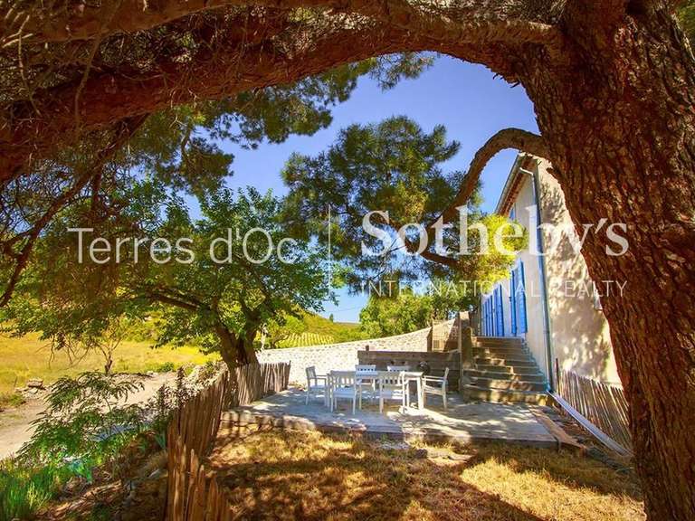 Propriété Villesèque-des-Corbières - 14 chambres - 840m²