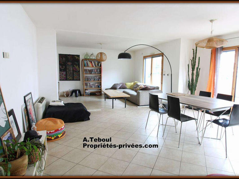 Apartment Villeurbanne - 4 bedrooms