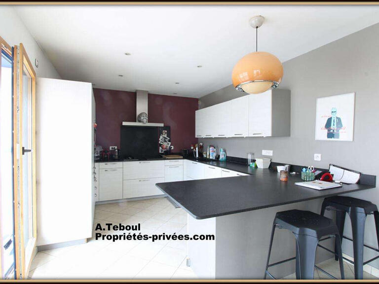 Apartment Villeurbanne - 4 bedrooms