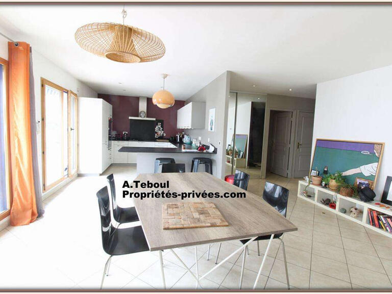 Apartment Villeurbanne - 4 bedrooms