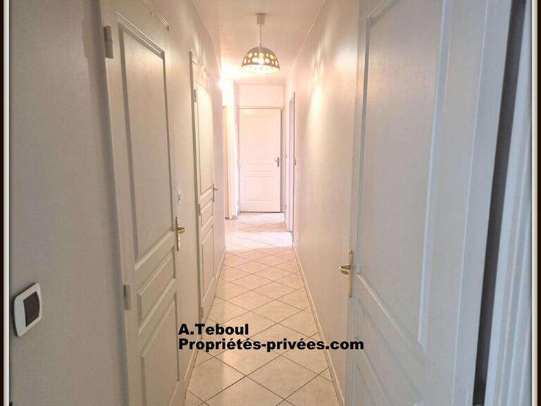 Apartment Villeurbanne - 4 bedrooms