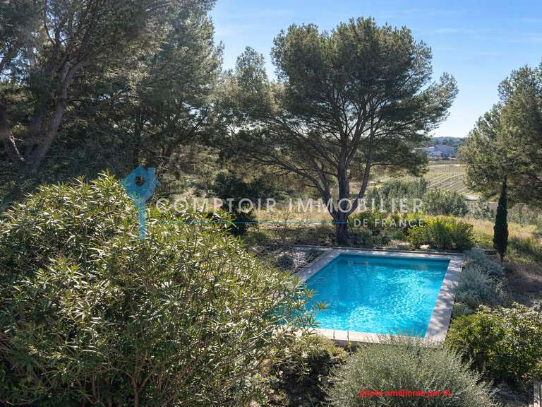 Maison Villeveyrac - 7 chambres - 311m²